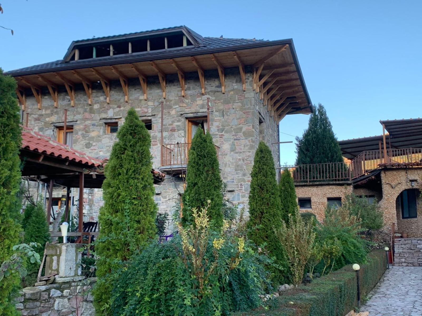Ballkon Turi Tirana Exterior foto