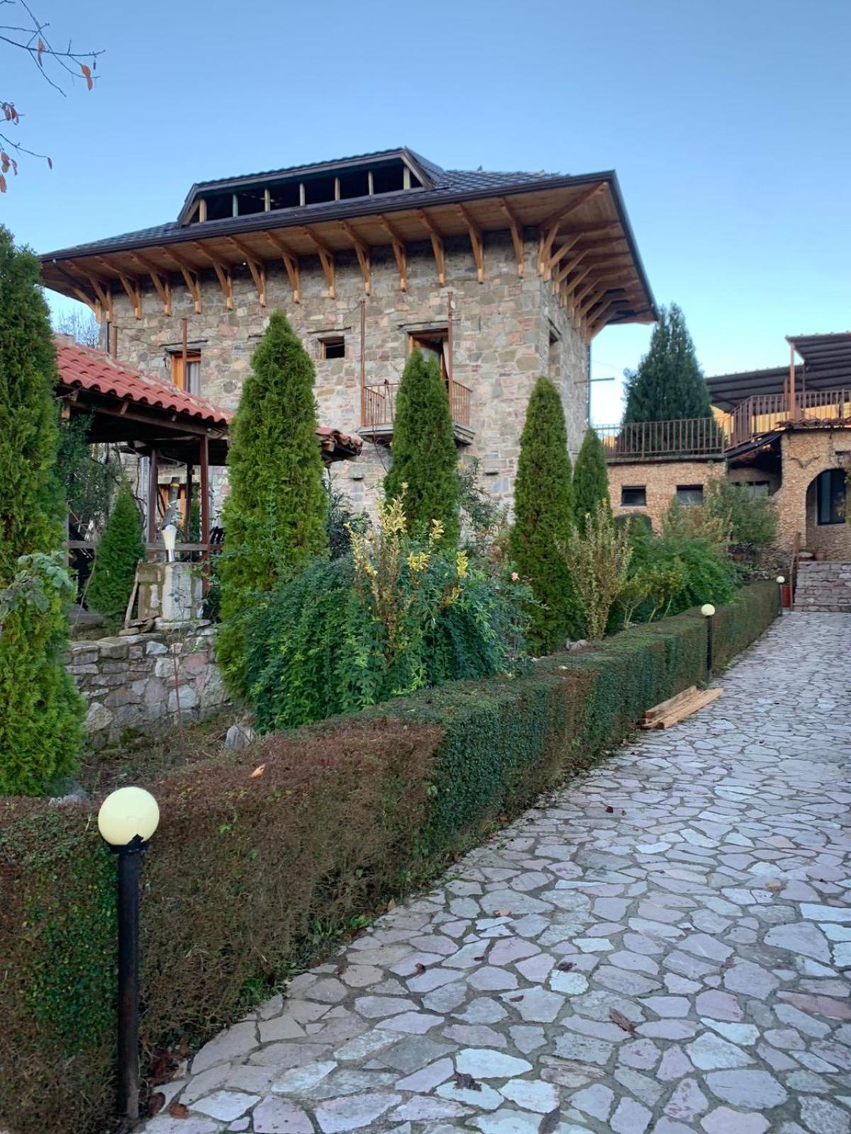 Ballkon Turi Tirana Exterior foto